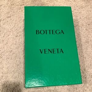 Bottega Veneta mens shoe box.  Good condition size 41 or 8